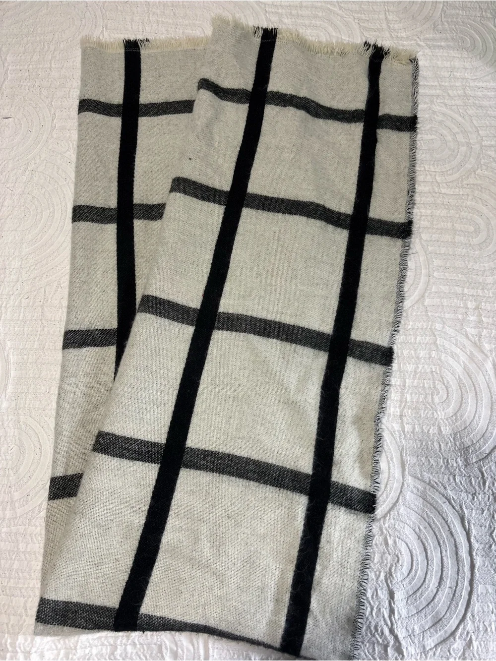 Classic Ivory & Black Plaid Scarf